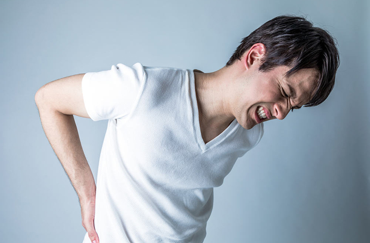 Nguyên nhân phổ biến nhất gây vỡ lún cột sống là các  chấn thương như tai nạn